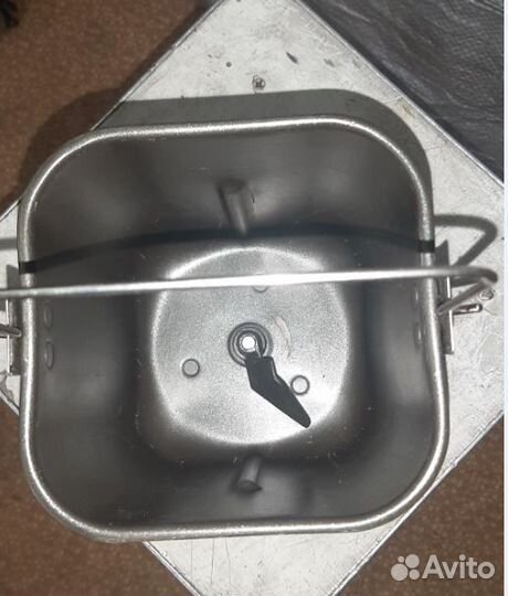 Продам по запчастям хлебопечь Saturn ST-EC 7774