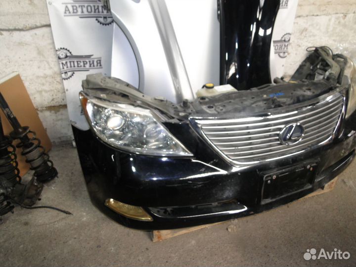 Передняя часть (ноускат) Lexus LS460/600 2008 4.6