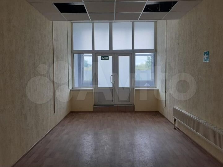 Продам торговое помещение, 258.5 м²