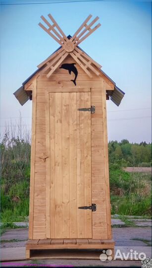 Уличный туалет с установкой