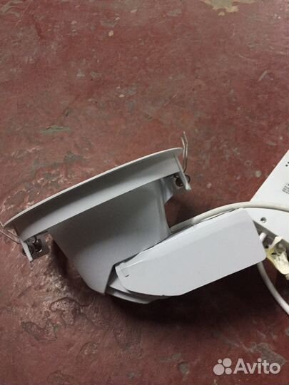 Светильник потолочный lival