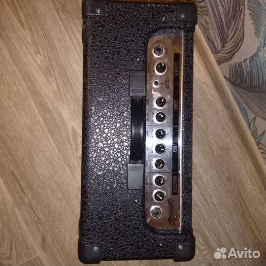 Комбоусилитель