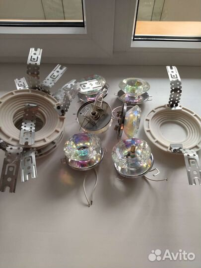 Светильник потолочный точечный