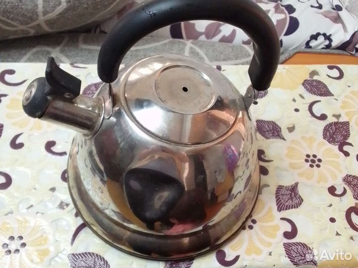 Чайник со свистком