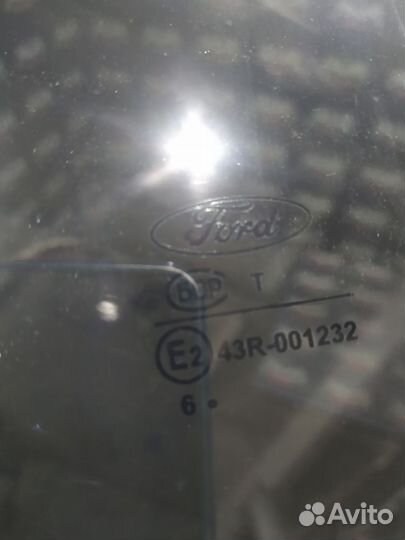 Стекло задней двери Ford Focus 2
