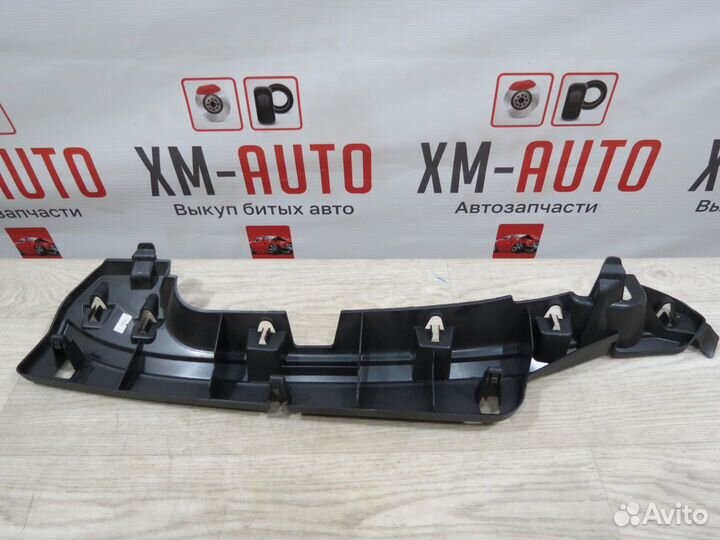 Кронштейн потолка правый Renault Kaptur