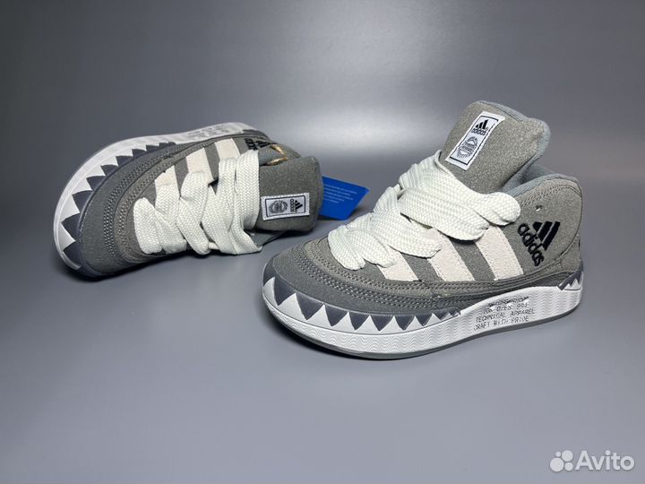 Кроссовки детские adidas