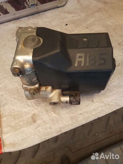 Блок управления абс Мерседес 124, V 2,2л