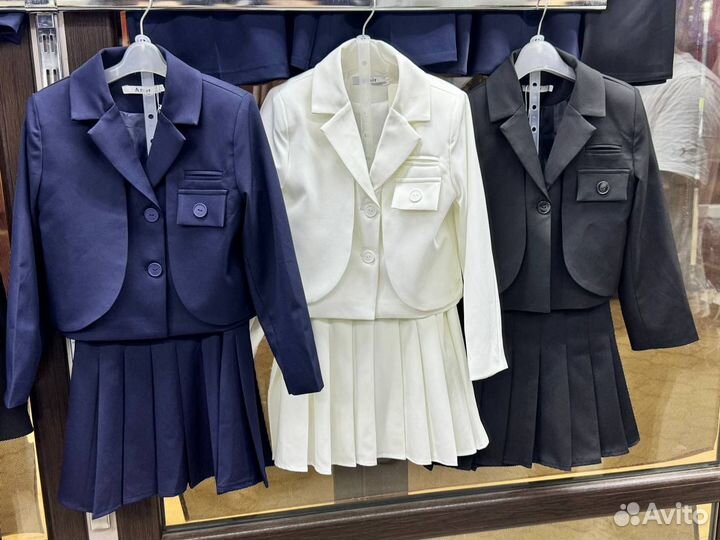 Продаю оптом школьную форму
