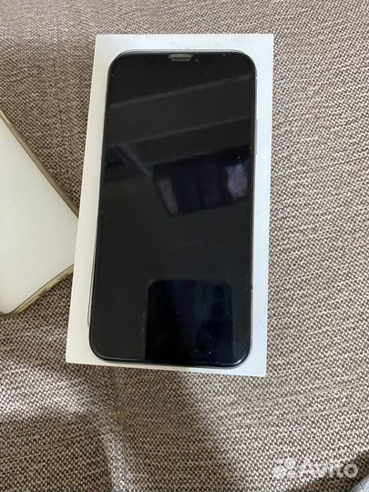 Телефон iPhone Х