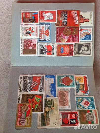 Коллекция марок в альбоме
