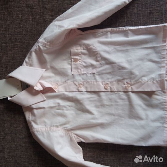 Продам рубашку на мальчика