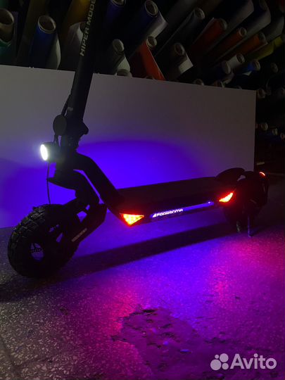 Самокат взрослый электрический hiper model Z