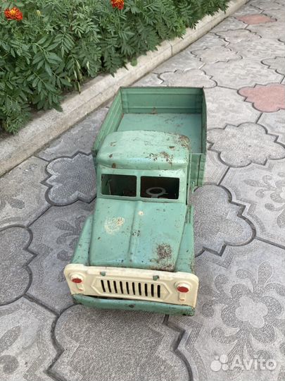 Колекционный редкий ранний грузовик лтз