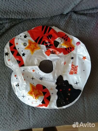 Надувной круг на шею