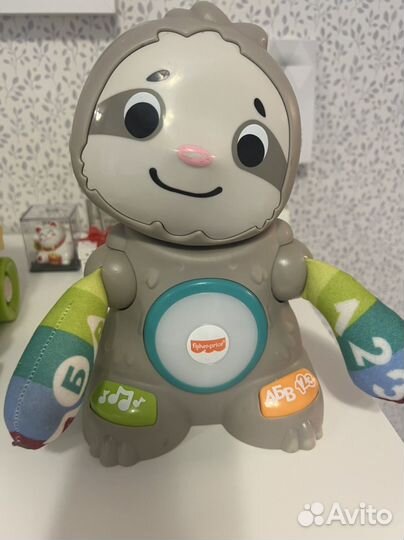 Игрушки fisher price ленивец и еж