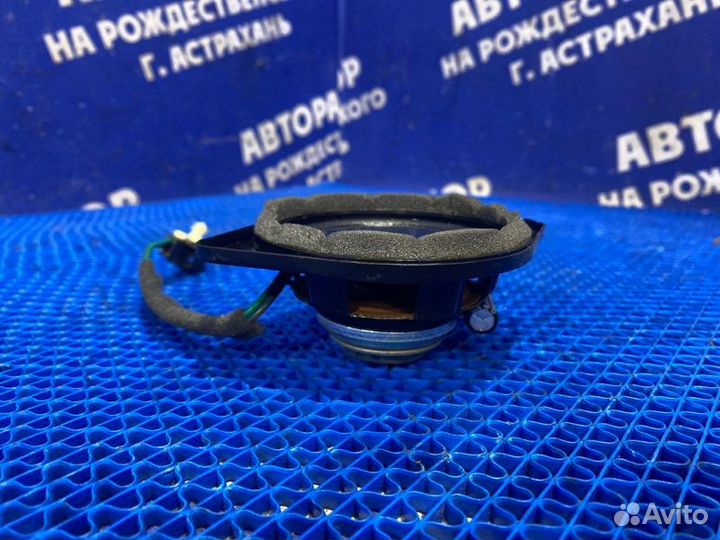 Динамик Ford Explorer внедорожник KX BDA 2013