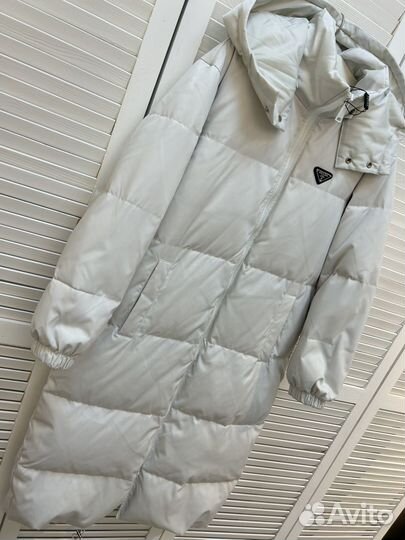 Пуховик Prada