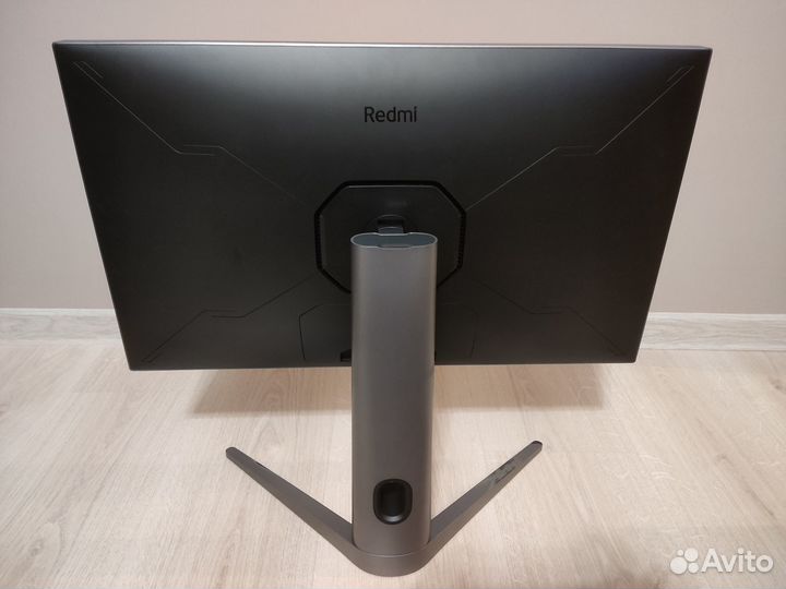 Игровой монитор 24