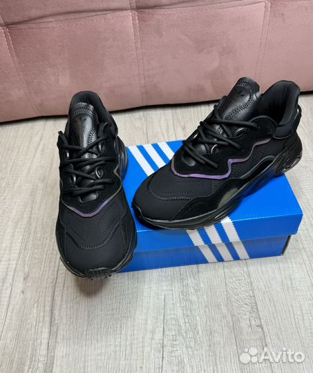 Новые черные кроссовки Adidas Ozweego Originals