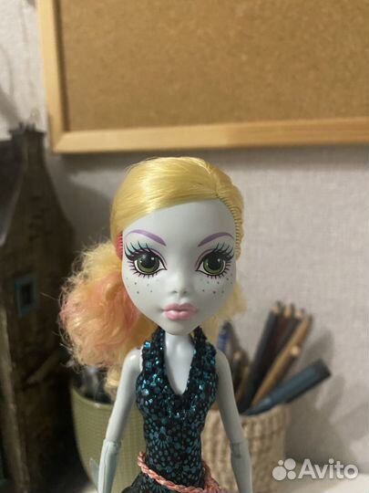 Монстер хай laguna блю