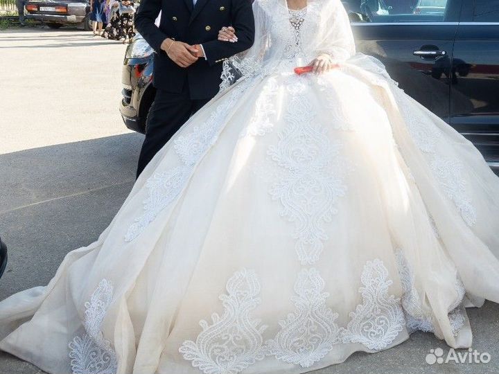 Свадебное платье 44 46