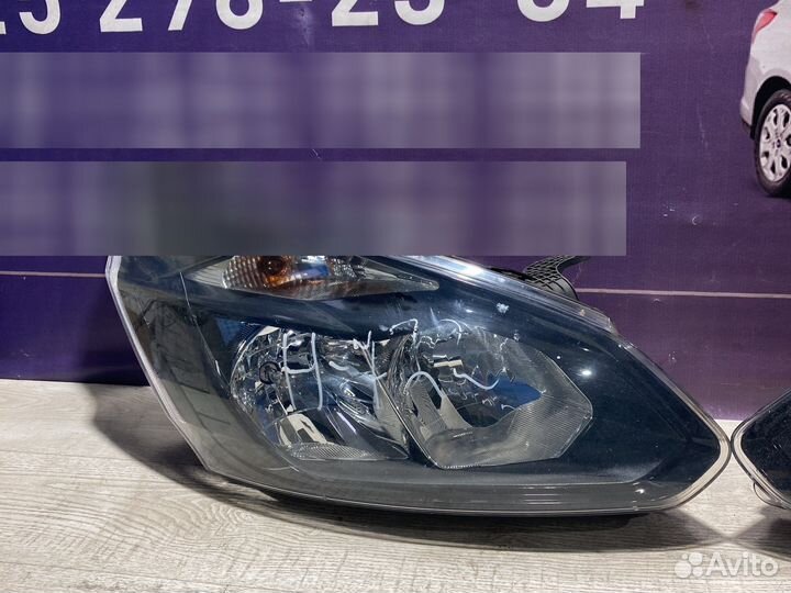 Фара левая,правая на Форд Транзит Кастом