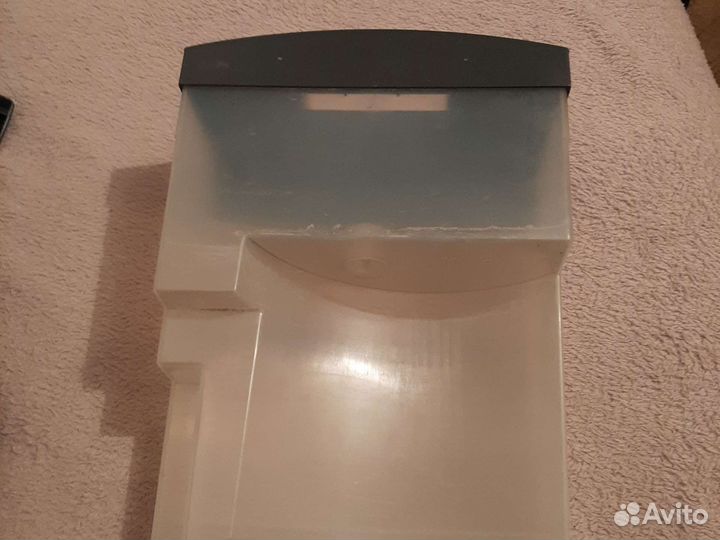 Бачок для чистой воды 198349 к пылесосам Thomas