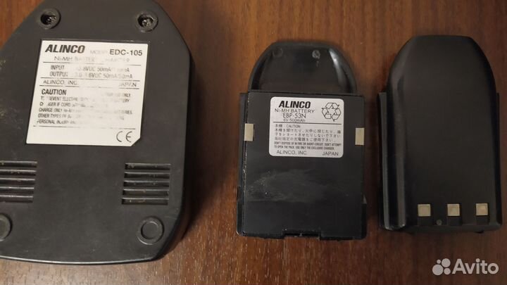 Зарядное устройство EDC-105 и аккумуляторы