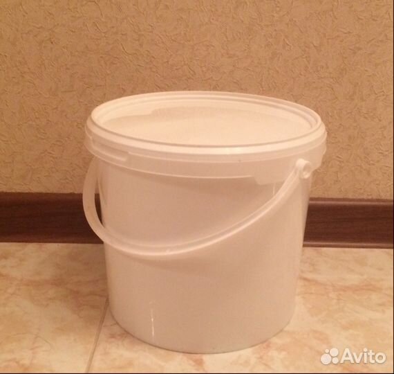 Пластиковые тары (б/у 5л)