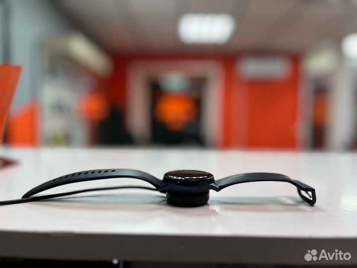 Смарт часы Samsung Galaxy Watch Active 2