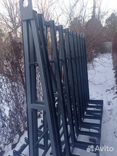 Пирамида для перевозки окон