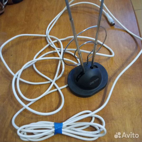 Тв ресивер BarTon TA-561