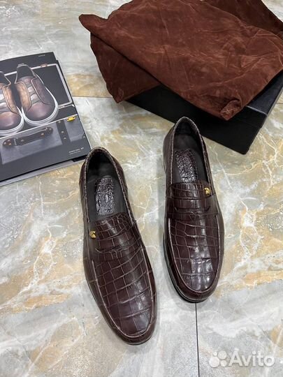 Лоферы Stefano Ricci из кожи крокодила