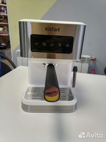 Кофеварка KitFort KT-7139