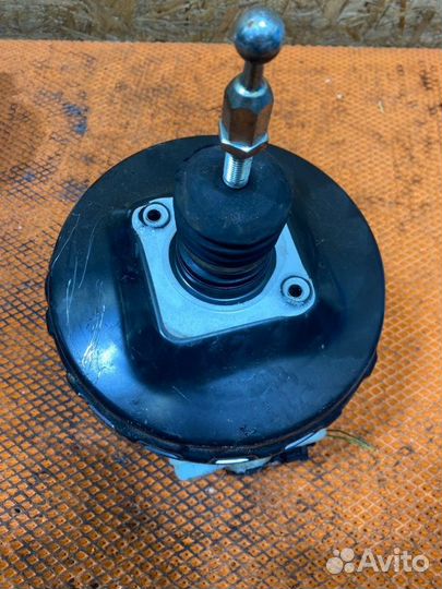 Вакуумный усилитель тормозов передний Audi Q5 I 8R