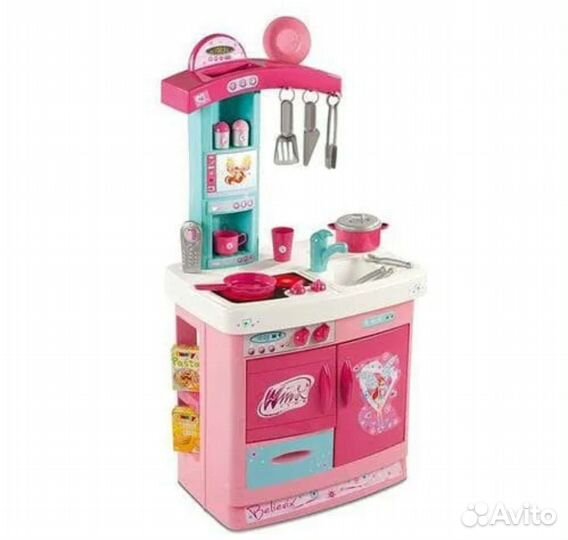 Кухня Winx и пакет игрушек