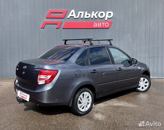 LADA Granta 1.6 МТ, 2018, 120 000 км