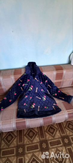 Куртка теплая женская с капюшоном