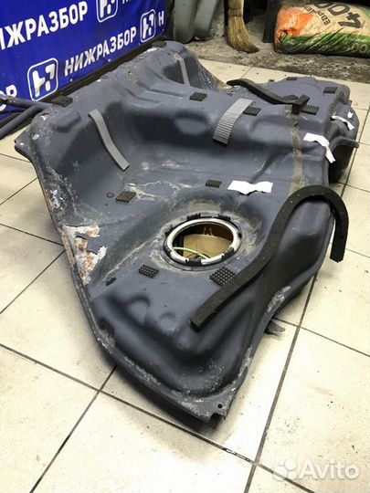 Бензобак Mercedes S-Class W217 S-klasse coupe