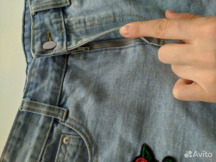 Шорты женские