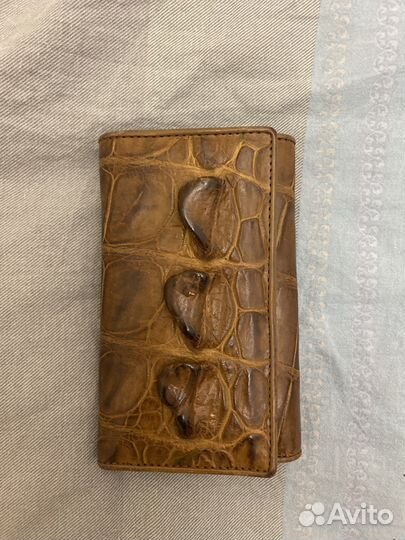 Кошелёк из кожи крокодила