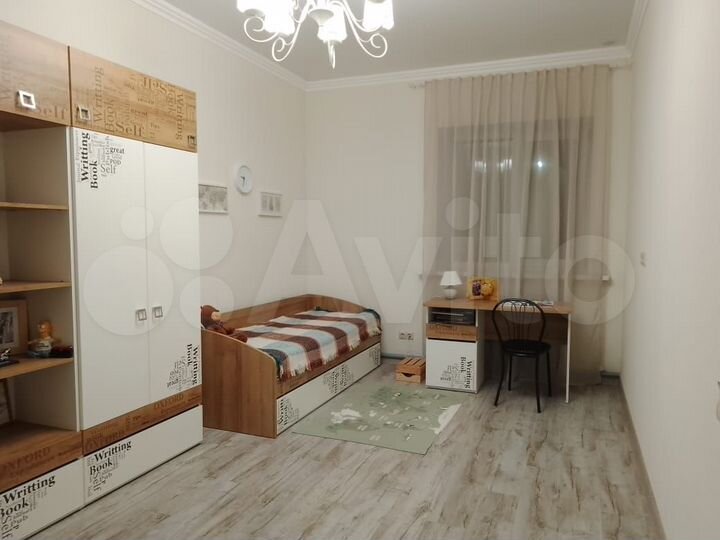 Дом 170 м² на участке 6 сот.