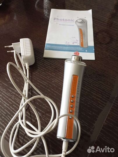 Косметологический прибор