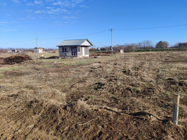 Дом 36 м² на участке 12 сот.