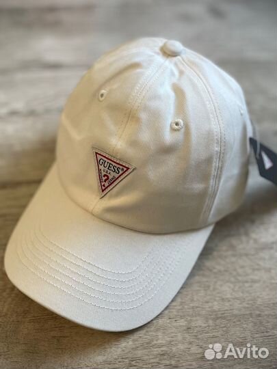 Кепка Guess новая оригинал