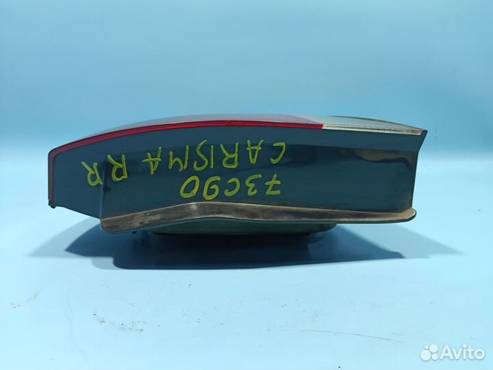 Фонарь правый для Mitsubishi Carisma