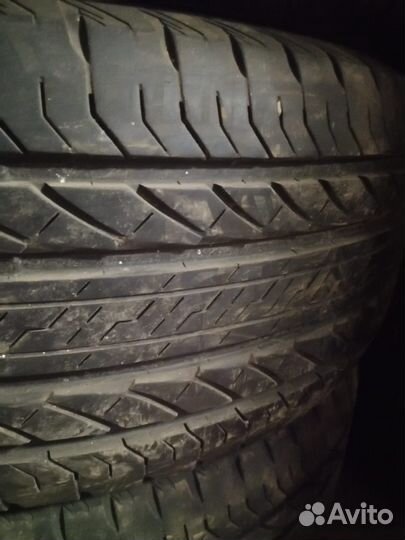 Bridgestone Ecopia EP850 285/60 R18