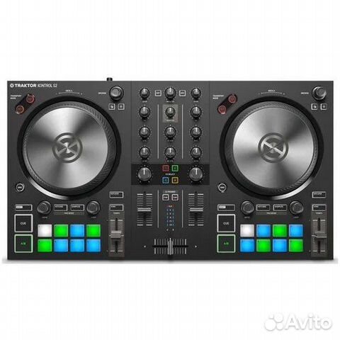 Native Instruments Traktor Kontrol S2 mk3