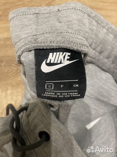 Nike Tech Fleece спортивные штаны